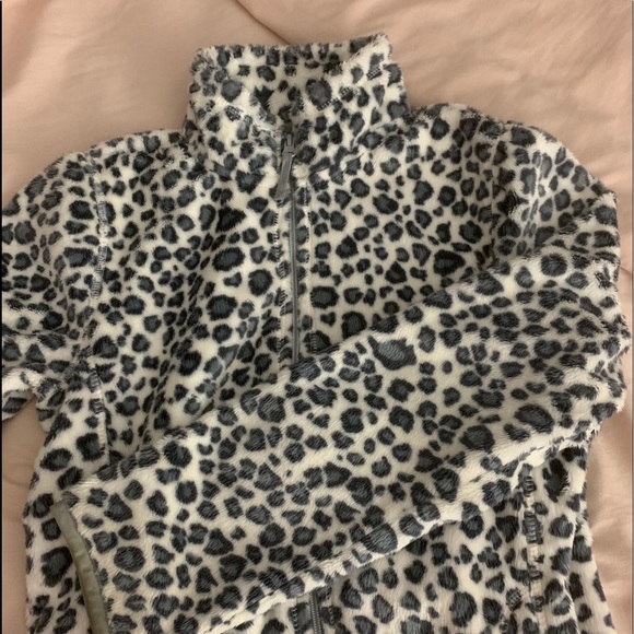 Zebra Print Fluffy Zip Up - Picture 1 of 4